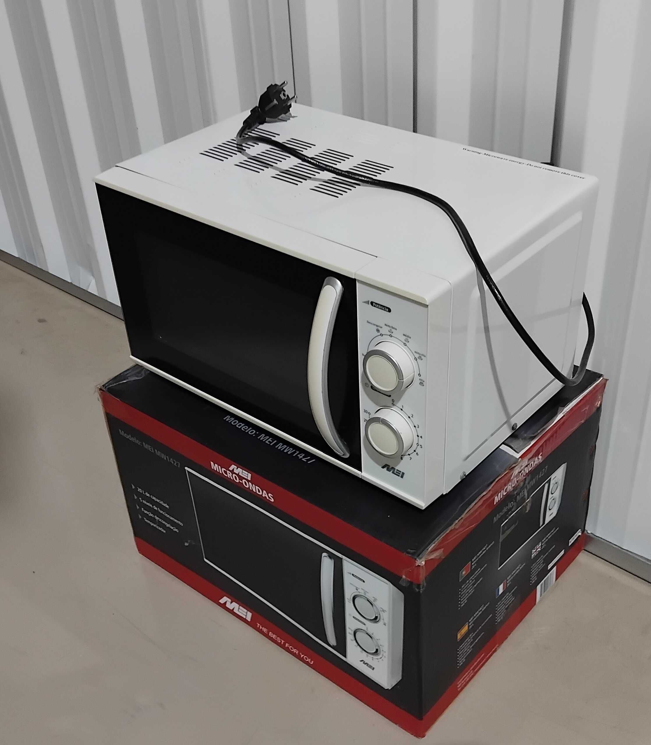 Micro-ondas - 20L
