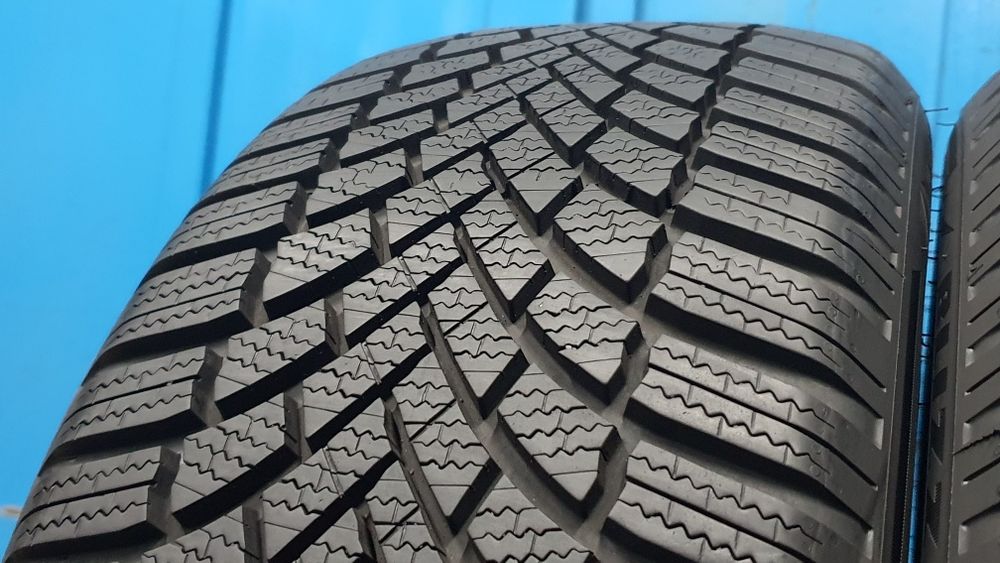 4 x 225/50 R18 Sprzedam opony zimowe Bridgestone ! Zapraszam