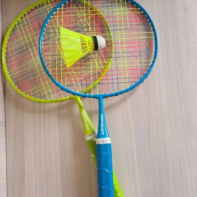 Kit com 2 Raquetes de Badminton Artengo
