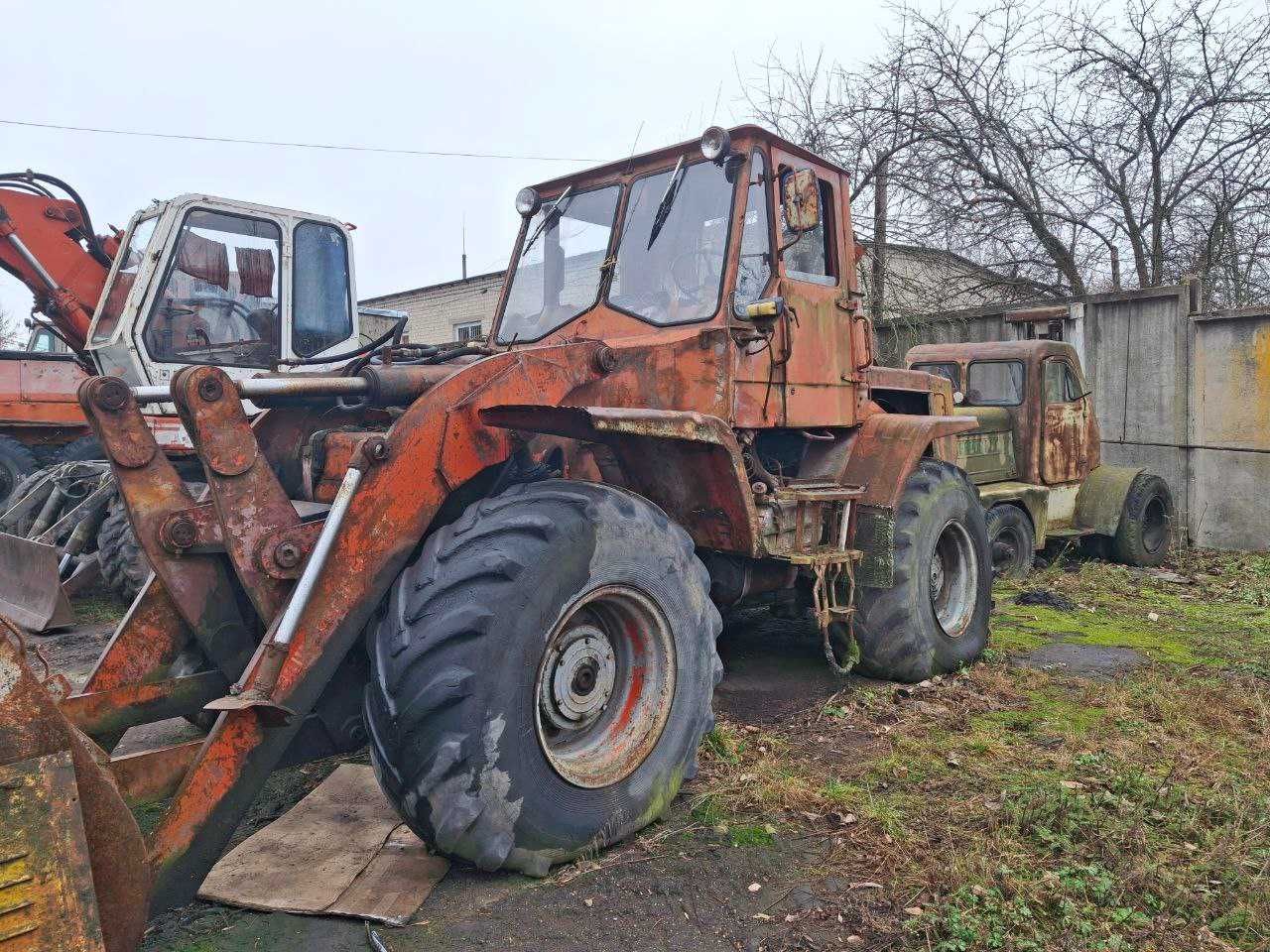 Навантажувач Т-156К