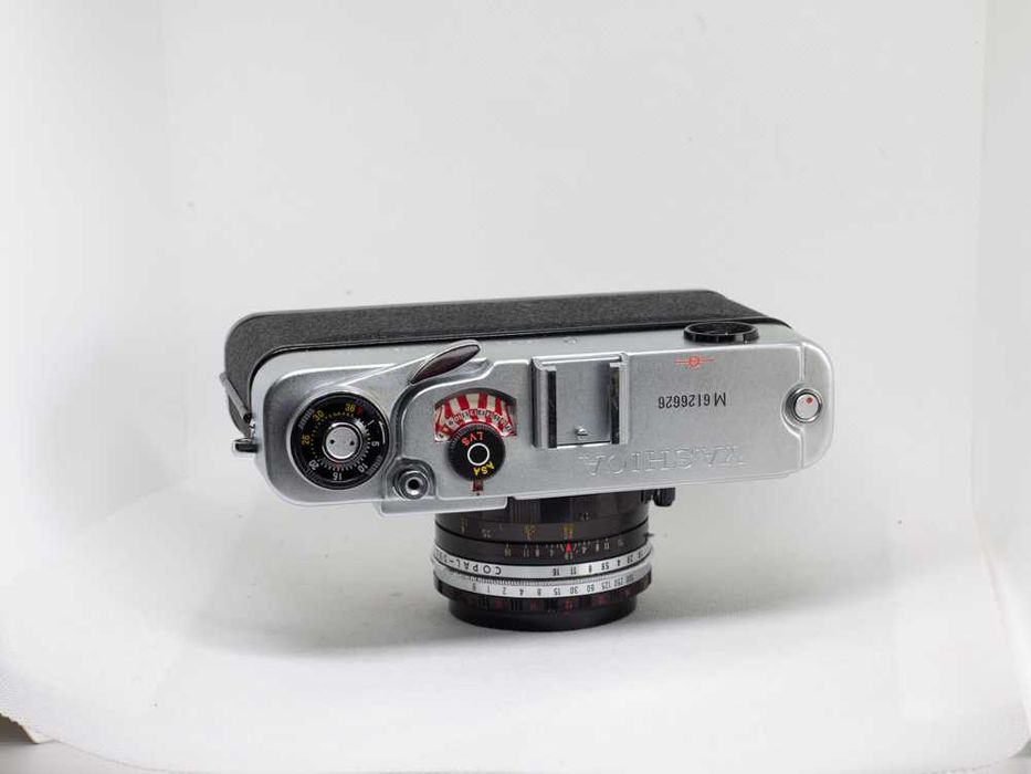 Máquina fotográfica analógica Yashica Model M f 1.9