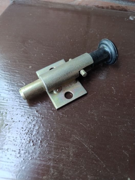 Trzpień bolec zacisk naciągacz do burty przyczepy przyczepki solidny