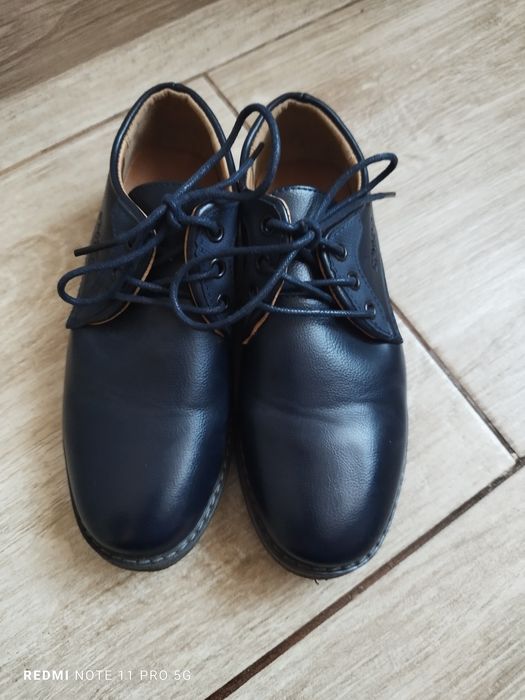 Eleganckie buty dla chłopca rozm. 33