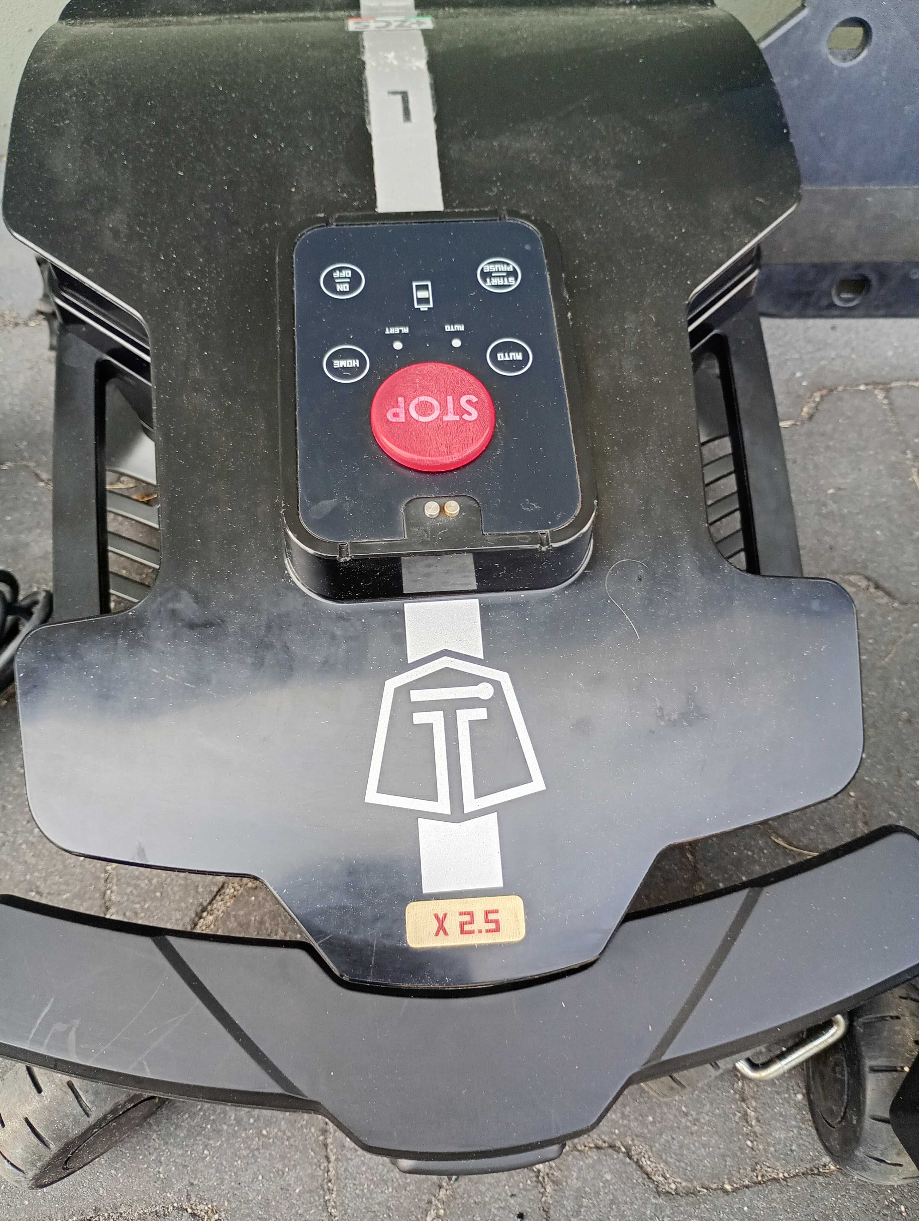 Robot koszący NEXTTECH L X2.5
