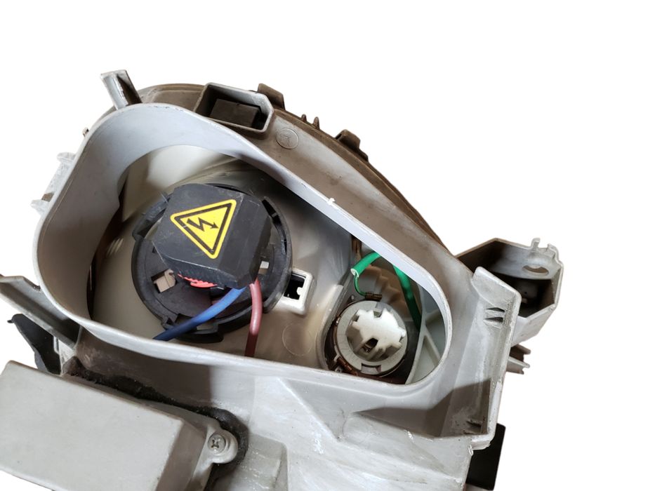 Фара передняя правая Mercedes (W220)  1998-2005 301153272 разборка