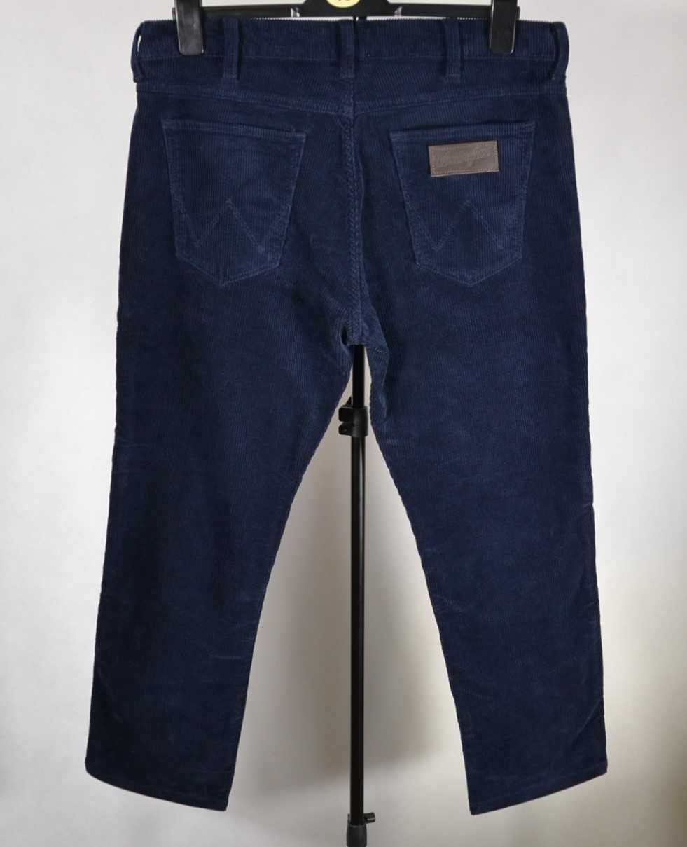 WRANGLER Greensboro 803 Sztruksy Spodnie Męskie W34 L30 Super Stan