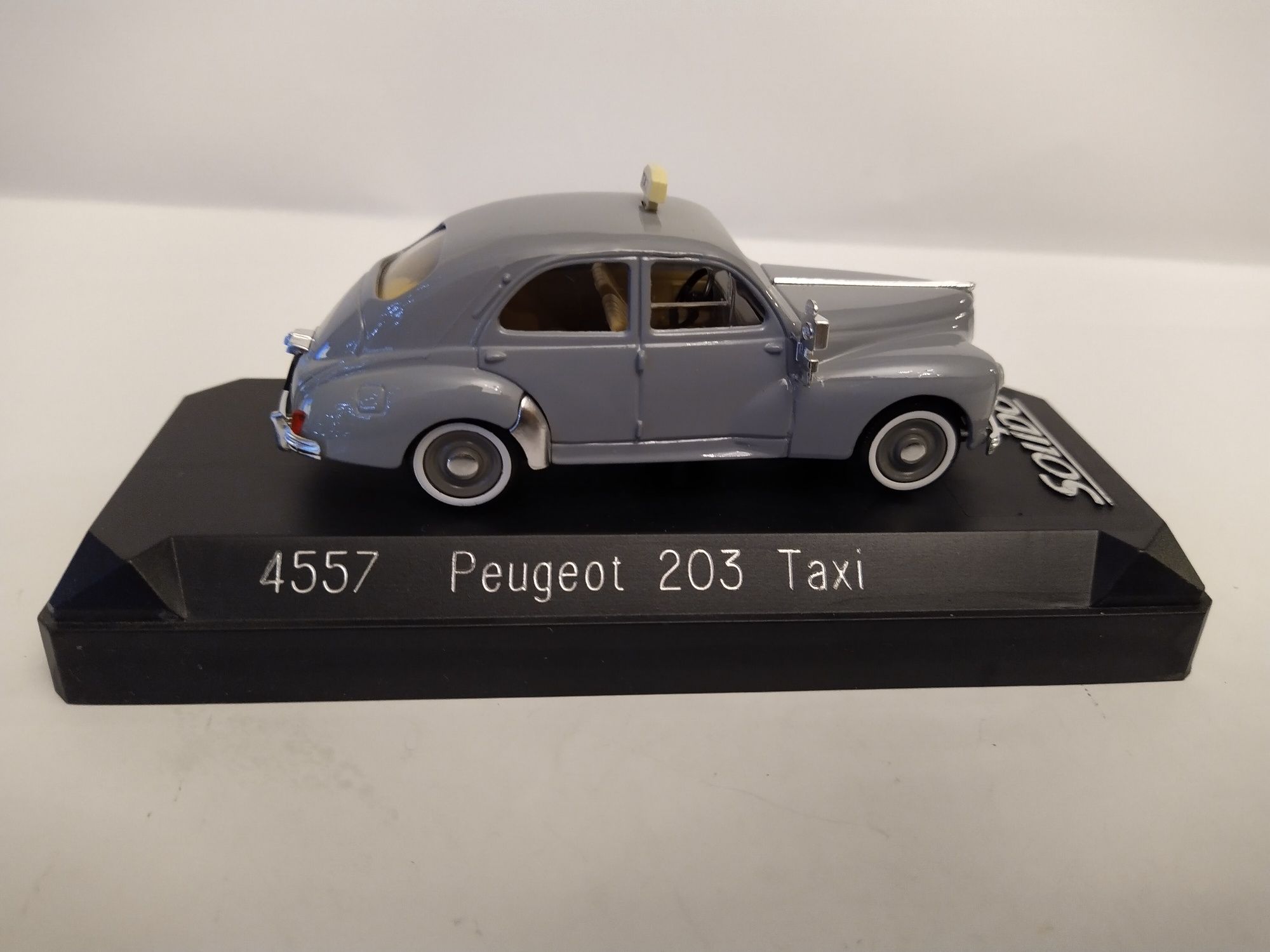 Peugeot 203 Taxi Solido Skala 1:43