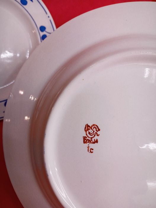 Буди нові тарілочки