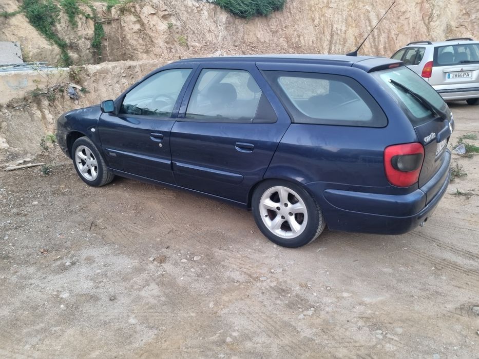 Vendo est carro xsara motor e caixa top