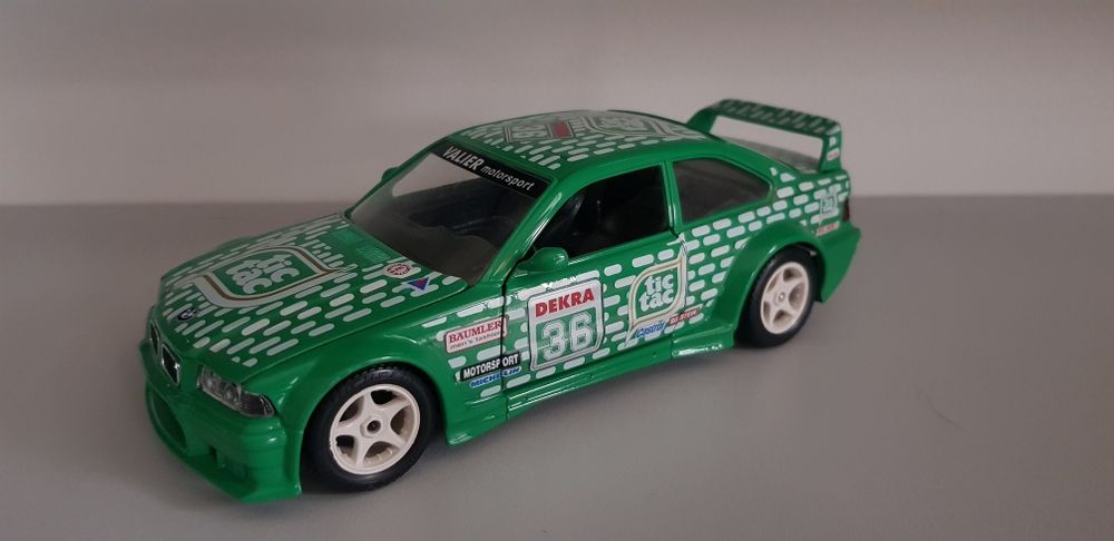 BMW M3 E36 Bburago Model samochodu 1:24