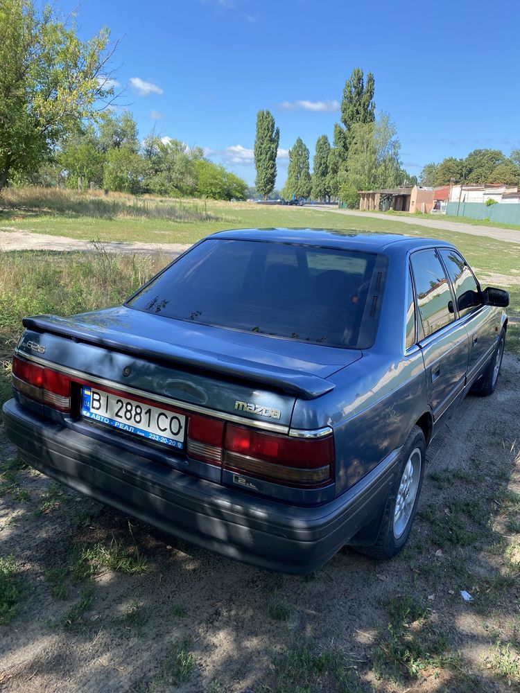 Срочно продам мазду