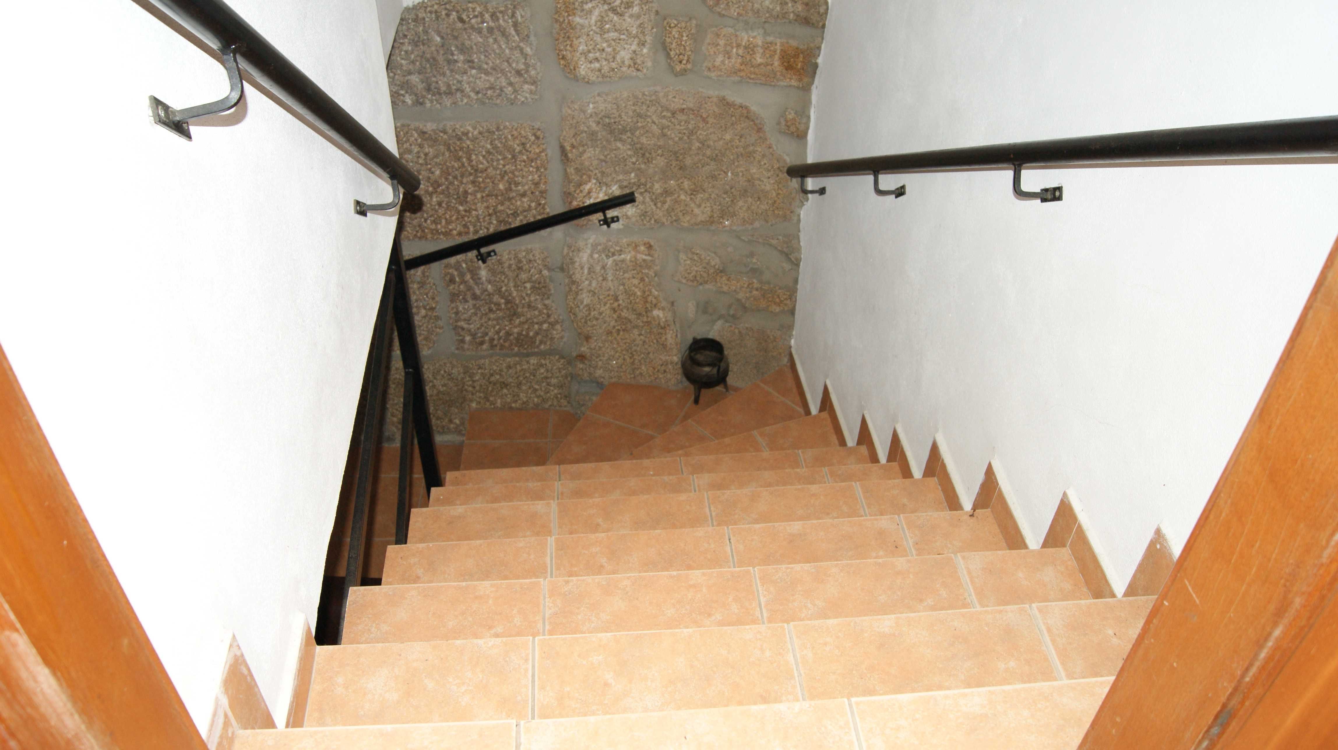 Casa de aldeia à venda