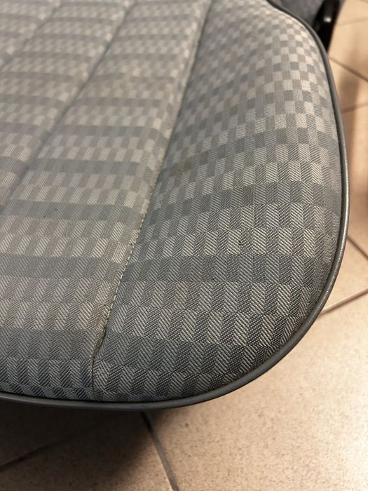 Mercedes 190 w201 Fotel Kierowcy materiał 702