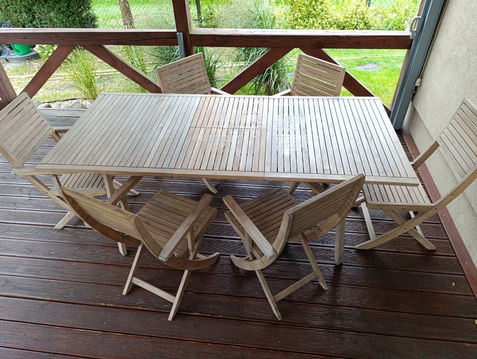 Komplet rozkładany stół i 9 krzeseł