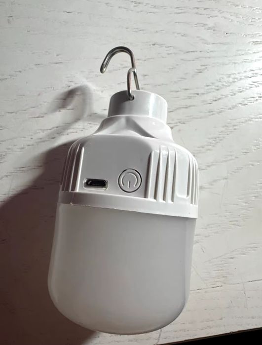 Аккумуляторная led лампа,светильник