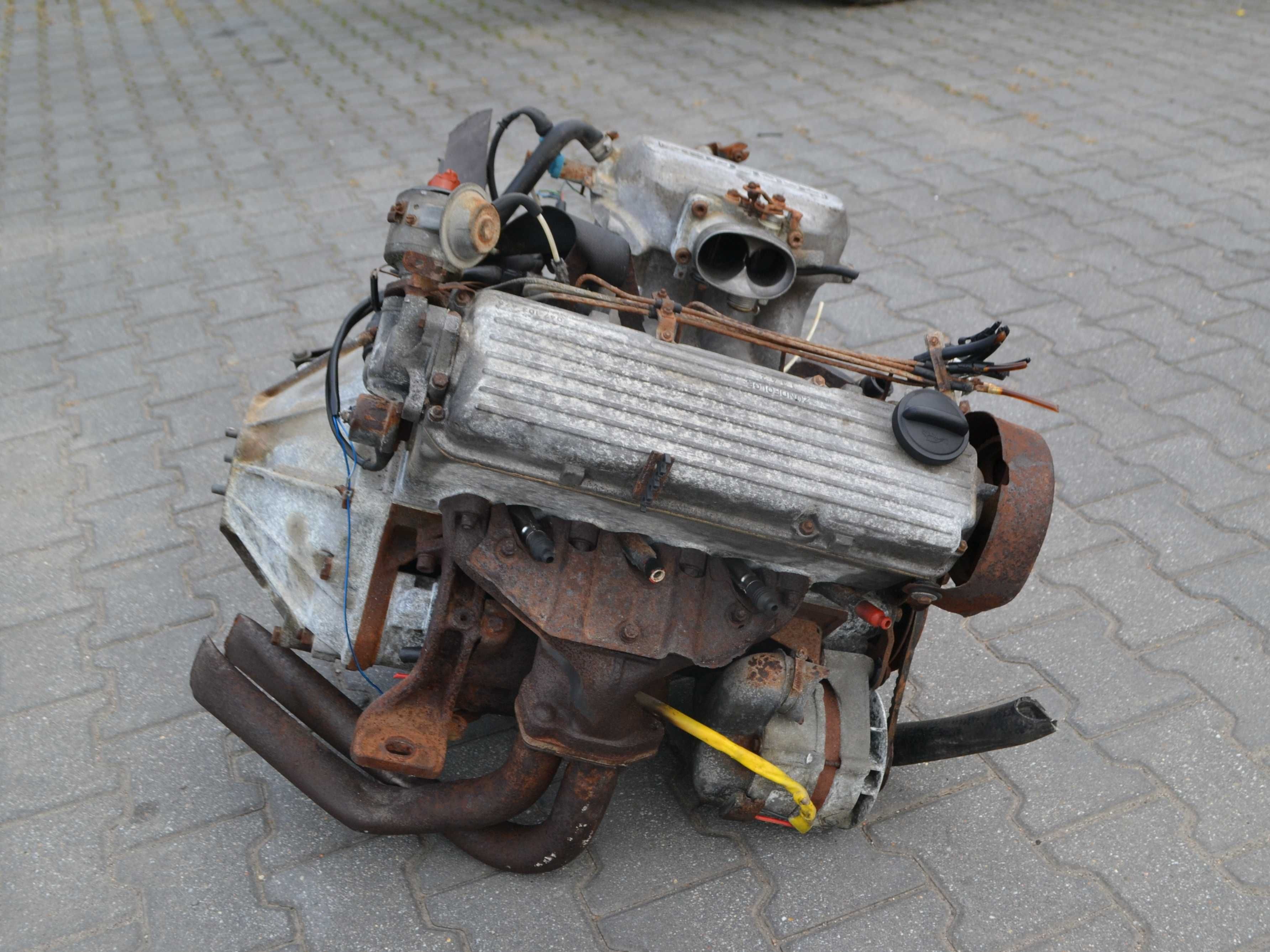 Silnik Porsche 924 2.0i
