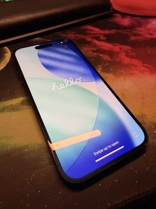 iPhone 15 black 256GB