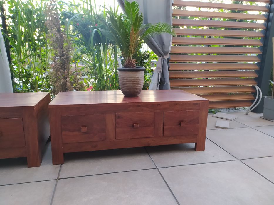 Drewniana komoda stolik kawowy niska indyjski 3 szuflady 110 x 51,5 ko