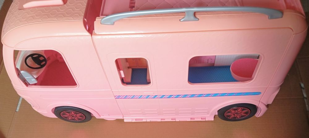 Barbie camper 2016 para reaproveitar • Leia descrição,não é negociável