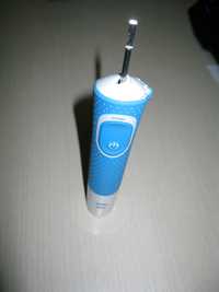 Зубная щетка Braun Oral-B Рабочая (На запчасти)