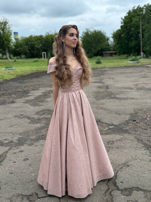 Випускна/вечірня сукня