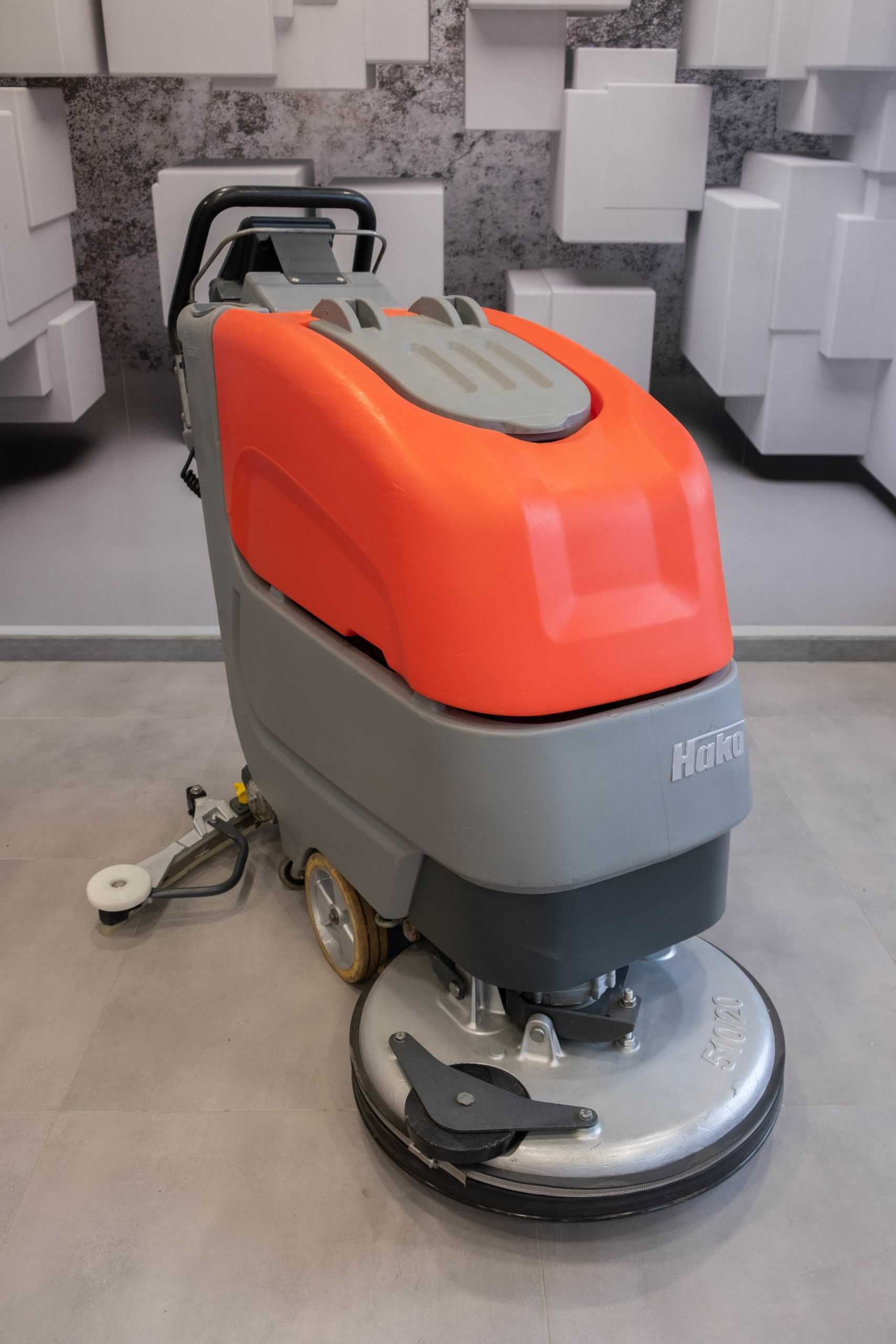 HAKO Scrubmaster B45