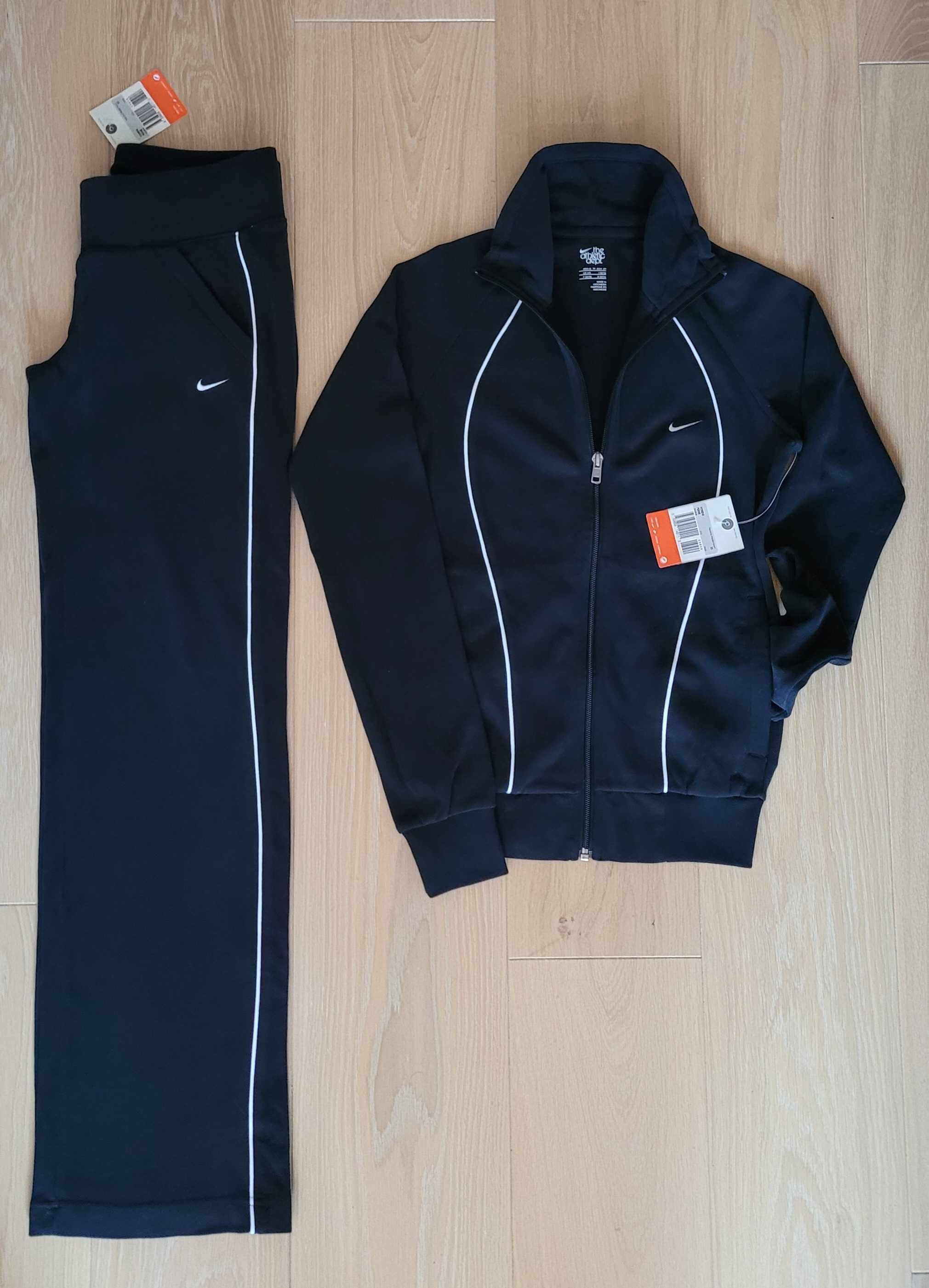 NIKE sportowy oryginalny logowany nowy dres