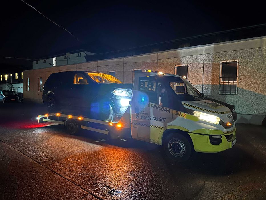 -> Transport Pojazdów Holowanie Przewóz Pomoc Drogowa 24/7 Niemcy