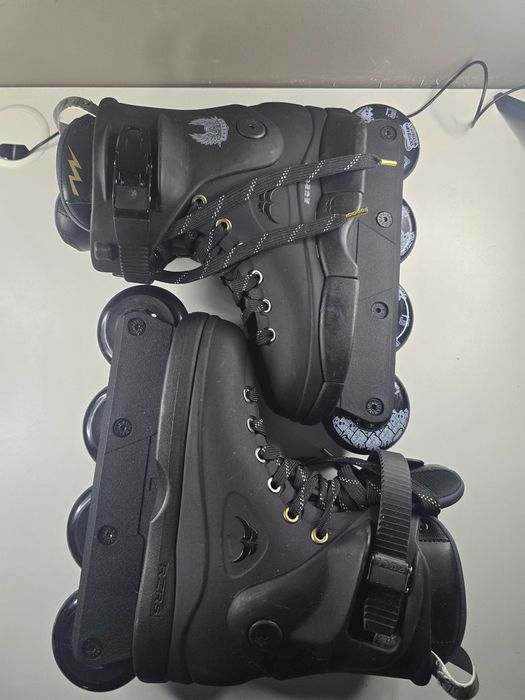 Witam mam do sprzedania rolki- Razors  Sl  Auroux-pro  rozmiar 40