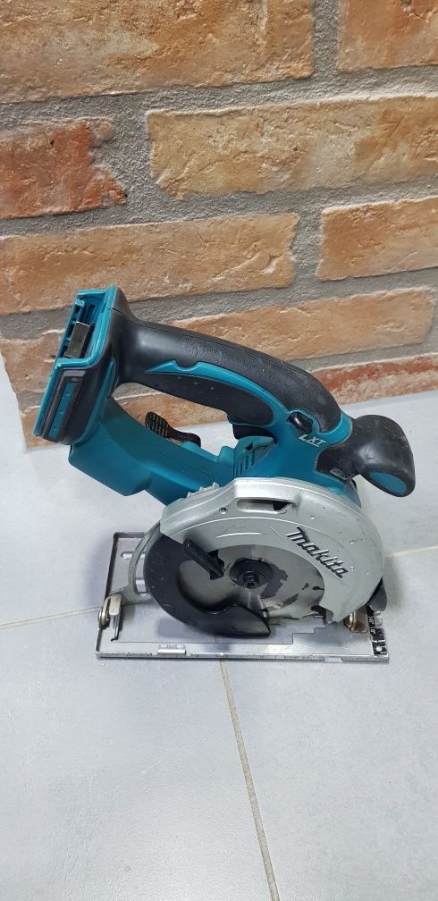 MAKITA DSS 501 Pilarka tarczowa akumulatorowa 18V