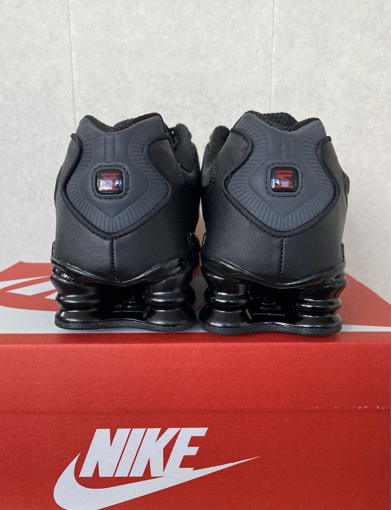 Кросівки Nike Shox TL "Triple Black" | Кросівки найки шокс