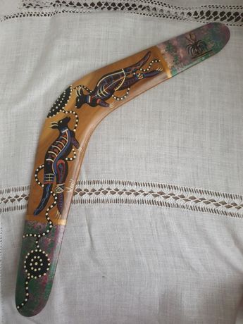 Australijski boomerang ręcznie malowany; zabawa, dekoracja.