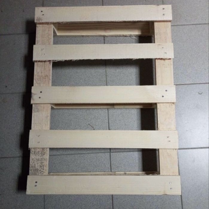 Полеты, поддоны.