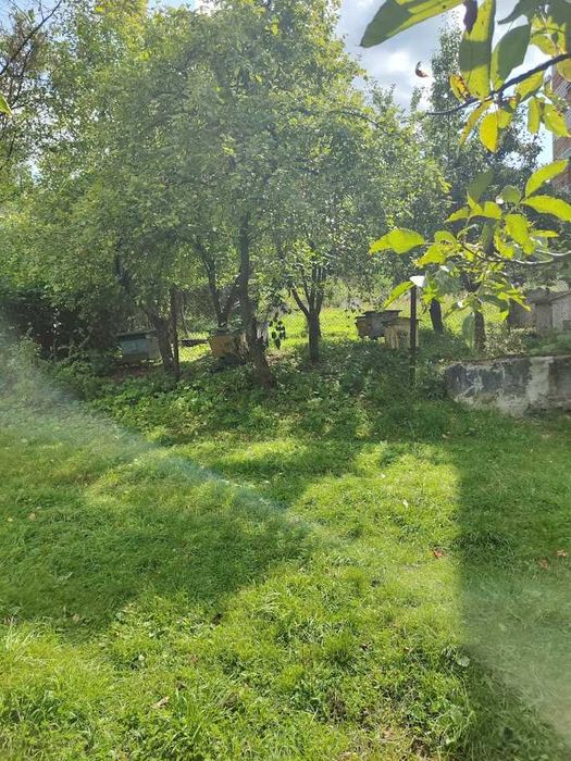 Будинок в мальовничому місці всього 20  км від Львова