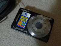 Sprzedam aparat Sony.