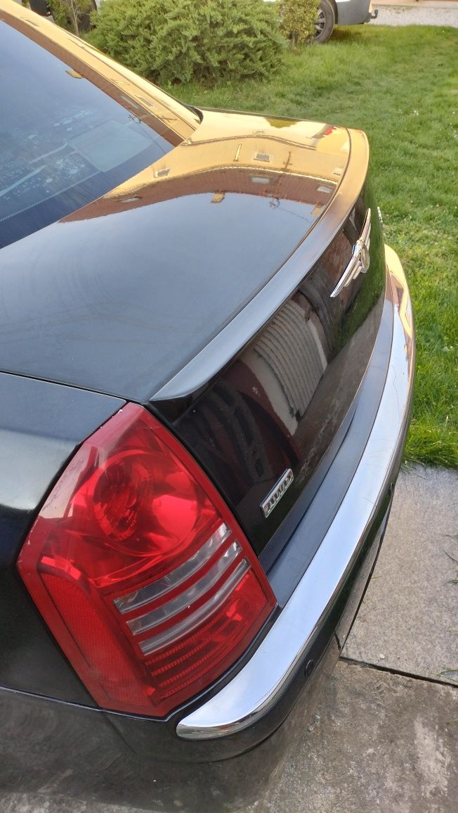 Chrysler 300C 5.7 HEMI LPG