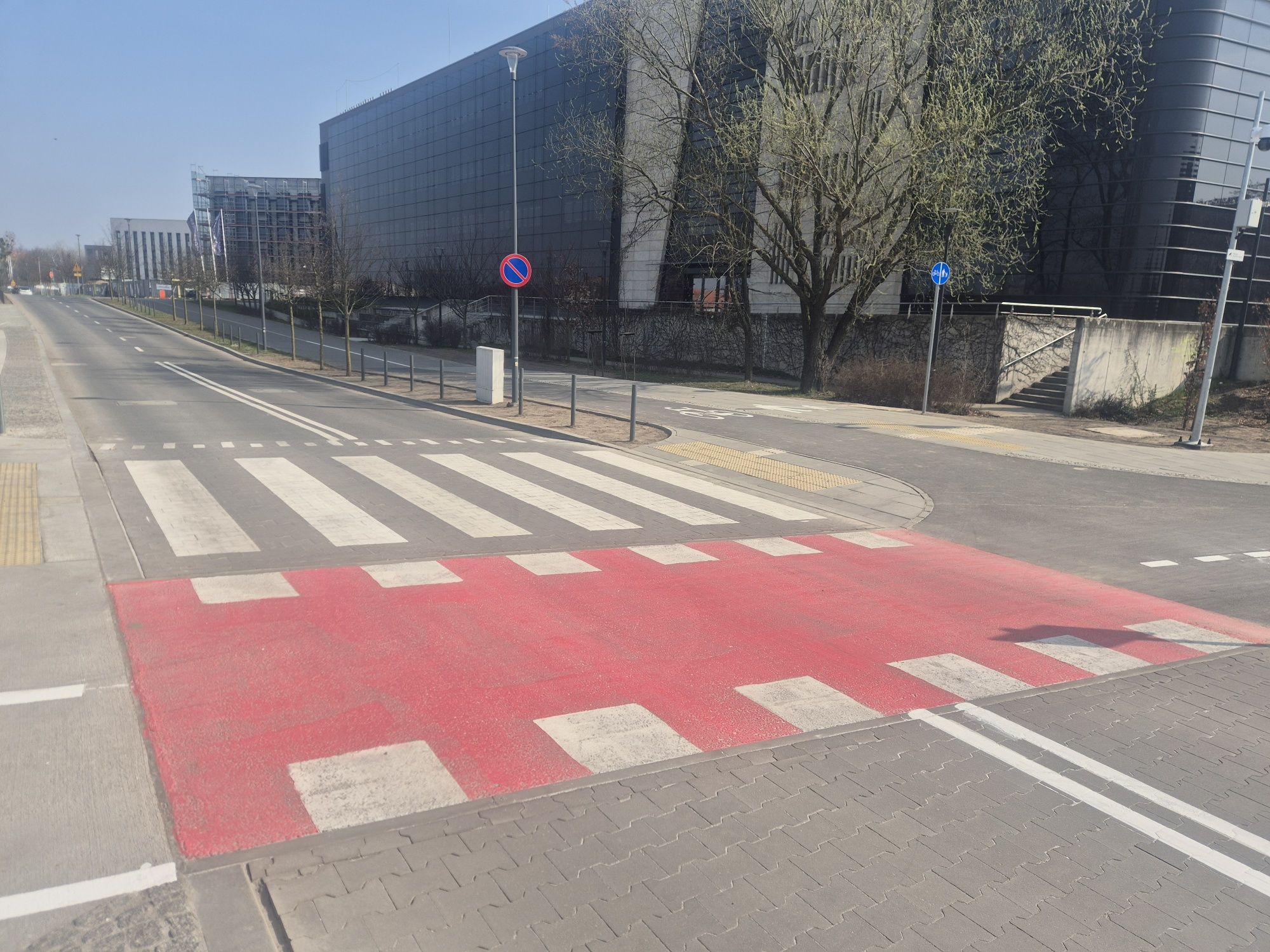 Asfalt Układanie Nawierzchni Asfaltowej  Bitumicznej  Naprawa Dróg