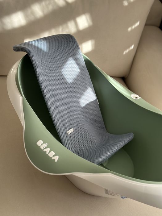 Beaba ванночка для купання з підставкою, шезлонгом