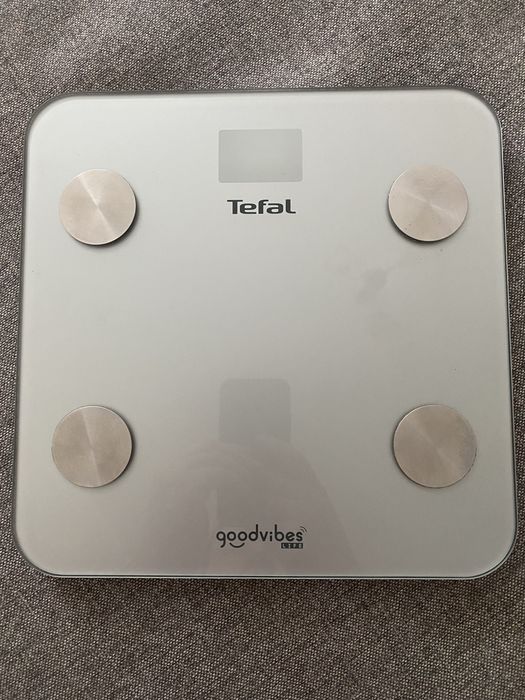 Розумні Ваги бренду Tefal . В гарному стані