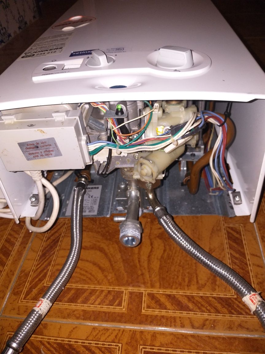 Vendo esquentador Junckers , ventilado gas natural