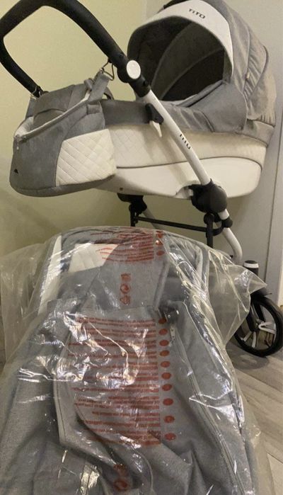 Sprzedam  wózek plus spacerówka nowa