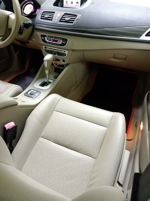 Renault Megane AUTOMAT 2009 rok 2 l benzyna klimatronic