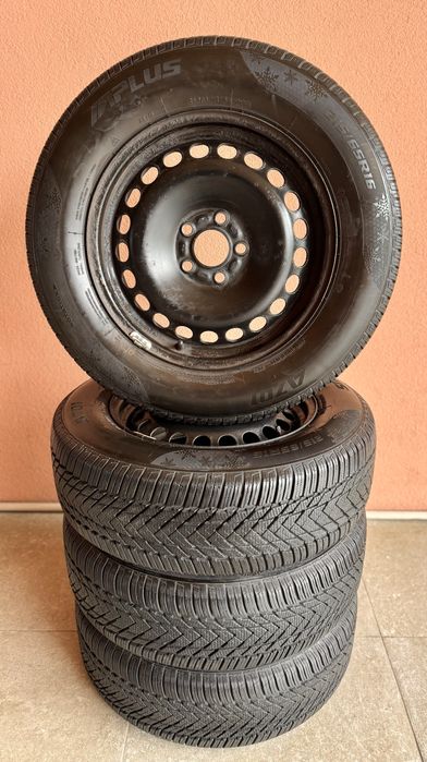 Комплект дисків R 16 5/108 з шинами 215/65/16 Aplus