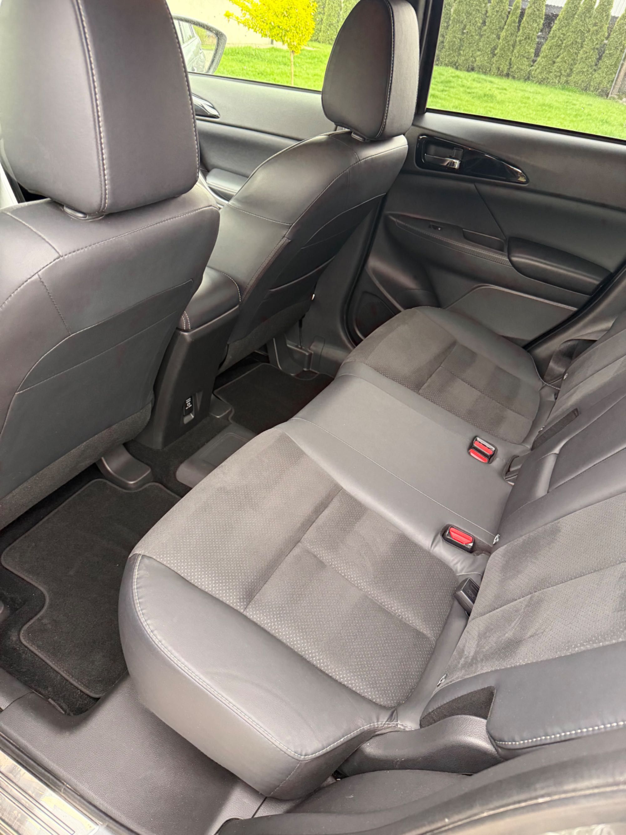 Mitsubishi Eclipse Cross 2.4 Hybryda Plug-in 4x4 31 000 km