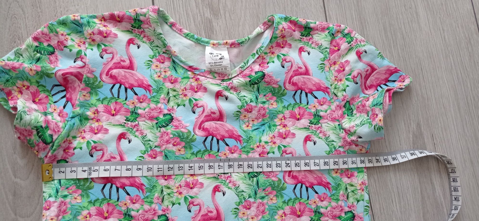Sukienka z flamingami