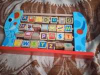 Drewniany alfabet dla dzieci