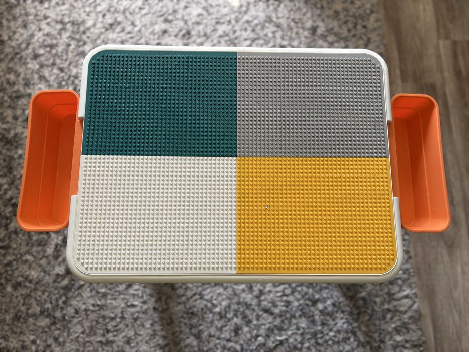 Стіл дитячий для Lego