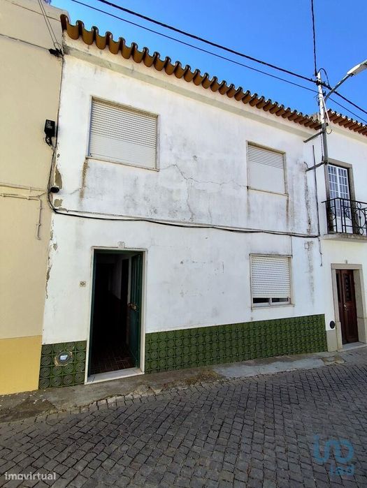Casa / Villa T3 em Fronteira de 148,00 m2