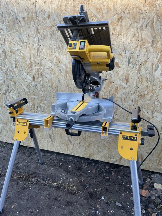 Торцовка комбінована dewalt d27113
