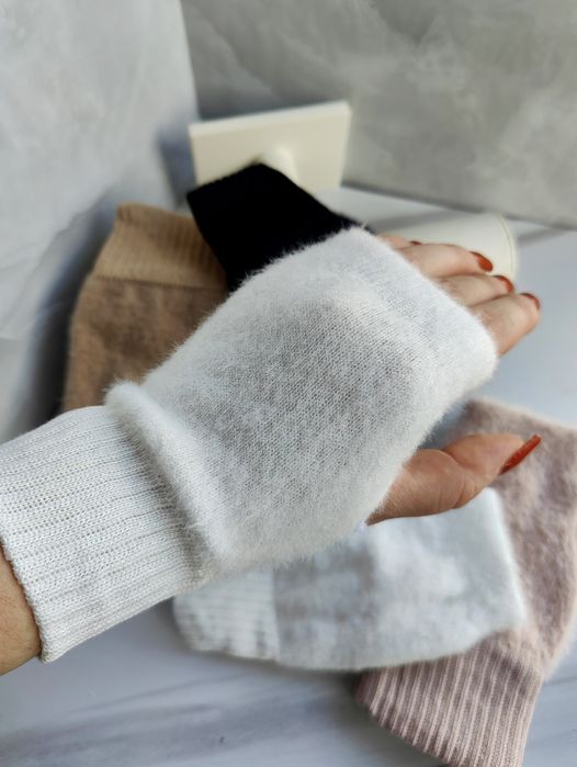 Жіночі рукавиці без пальців, мітенки